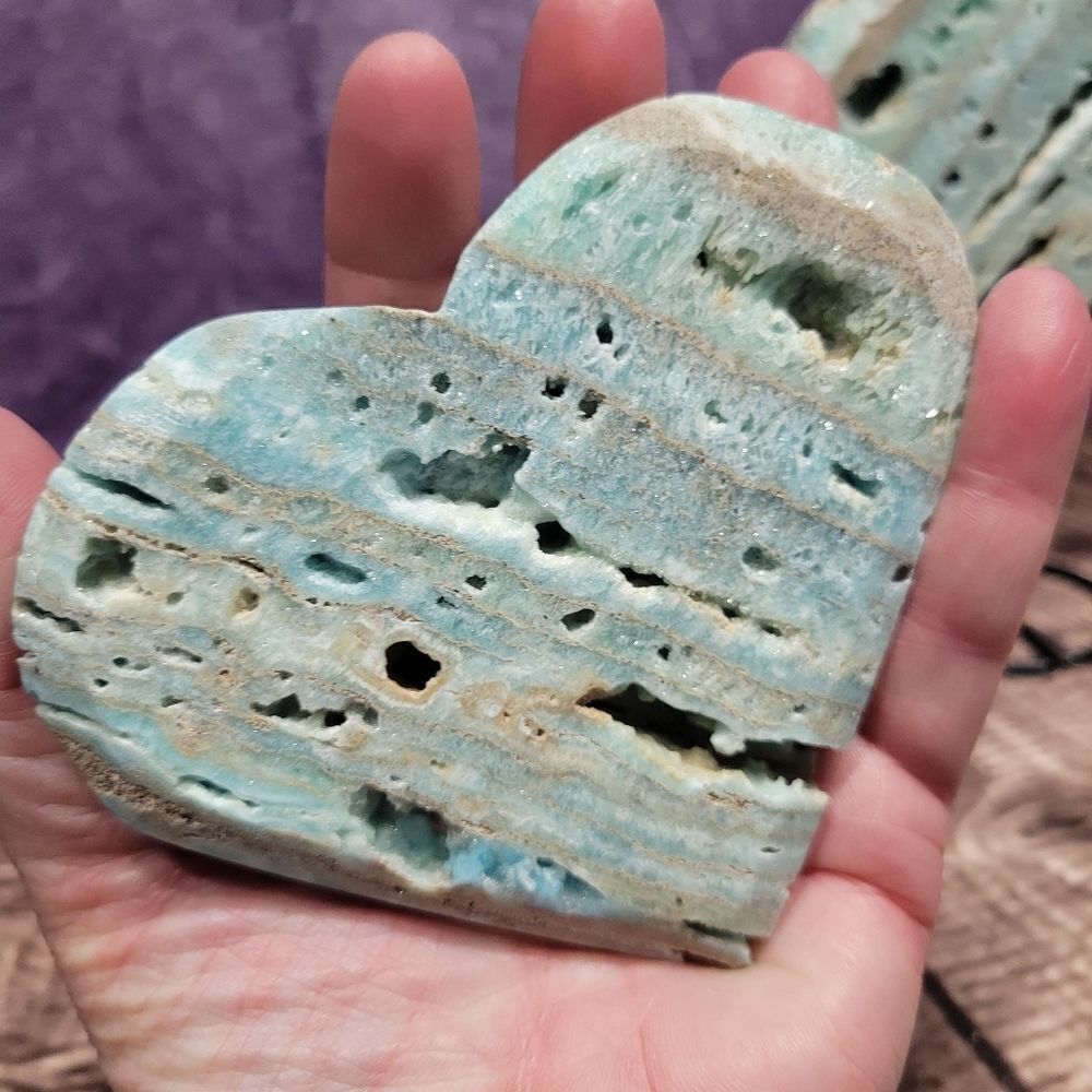 ‎Hemimorphite Heart - Picture 8 of 8